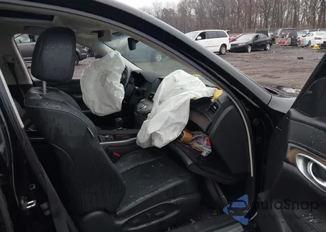 2016 Infiniti Q70 3.7X z USA, uszkodzony, nr VIN JN1BY1AR3GM271287